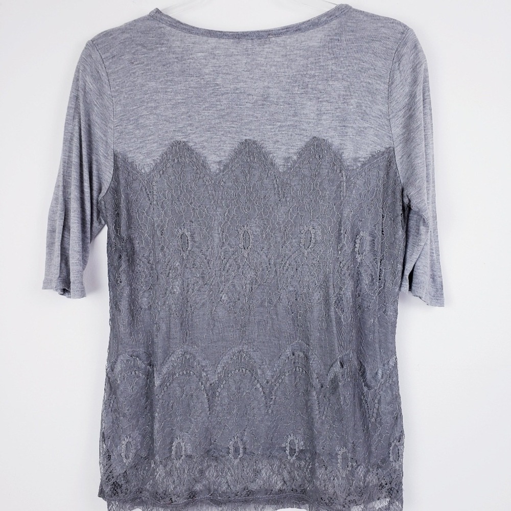 BORDEAUX‎ Anthropologie Grey Lace Overlay Top T-shirt Size Medium - Picture 7 of 8